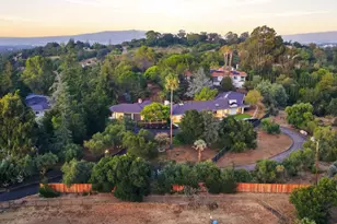 26201 Dori Ln, Los Altos Hills, CA 94022 - Photo 125
