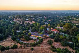 26201 Dori Ln, Los Altos Hills, CA 94022 - Photo 123