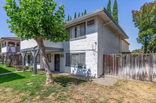 1271 Juniper Dr 7, Gilroy, CA 95020 - Photo 3