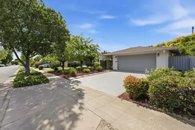 1824 Rosswood Dr, San Jose, CA 95124 - Photo 3