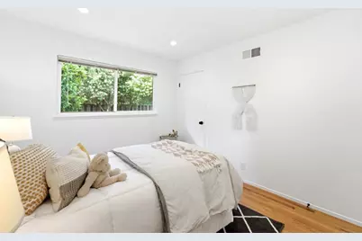 1824 Rosswood Dr, San Jose, CA 95124 - Photo 27