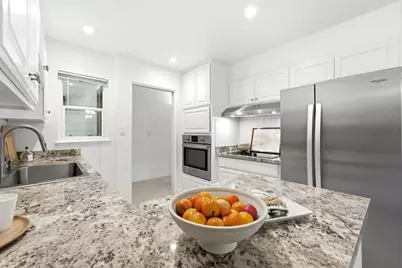 1824 Rosswood Dr, San Jose, CA 95124 - Photo 15