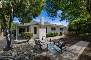 1824 Rosswood Dr, San Jose, CA 95124 - Photo 37
