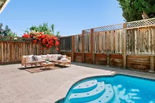 1671 Elwood Dr, Los Gatos, CA 95032 - Photo 35