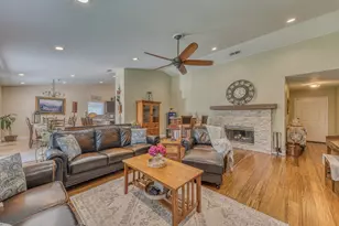 317 Cliff Ct, Soledad, CA 93960 - Photo 9