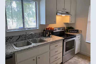 166 Kern St 13, Salinas, CA 93905 - Photo 7
