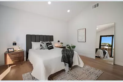 806 Emily Dr, Mountain View, CA 94043 - Photo 27
