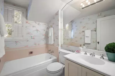 1408 Edgewood Dr, Palo Alto, CA 94301 - Photo 19