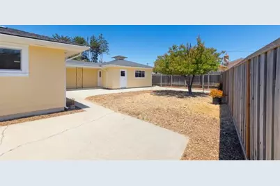 729 Martinelli St, Watsonville, CA 95076 - Photo 39