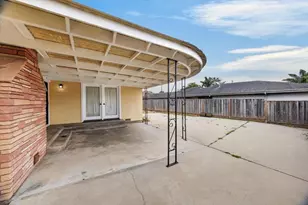 729 Martinelli St, Watsonville, CA 95076 - Photo 43
