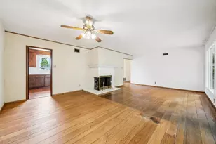 1637 Lake Chabot Terrace, San Leandro, CA 94577 - Photo 7