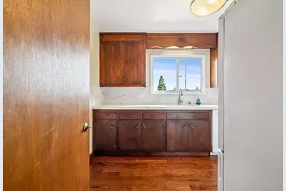 1637 Lake Chabot Ter, San Leandro, CA 94577 - Photo 11