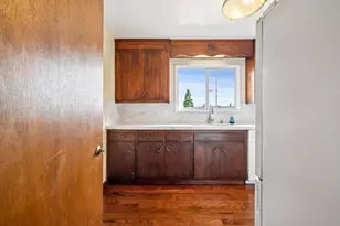 1637 Lake Chabot Terrace, San Leandro, CA 94577 - Photo 11