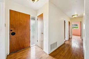 1637 Lake Chabot Terrace, San Leandro, CA 94577 - Photo 17