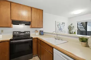 1248 Coyote Creek Pl, San Jose, CA 95116 - Photo 13