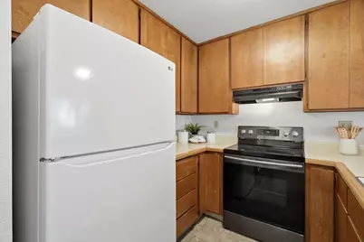 1248 Coyote Creek Pl, San Jose, CA 95116 - Photo 11
