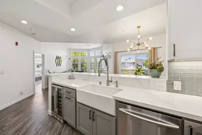 860 Meridian Bay Ln 342, Foster City, CA 94404 - Photo 13