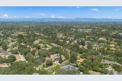 14300 Maclay Ct, Saratoga, CA 95070 - Photo 77