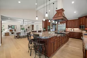 14300 Maclay Ct, Saratoga, CA 95070 - Photo 25