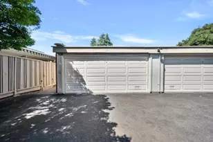 15 Los Altos Sq 15, Los Altos, CA 94022 - Photo 21