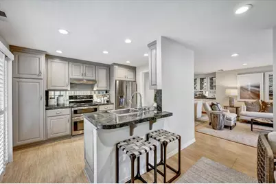 15 Los Altos Sq 15, Los Altos, CA 94022 - Photo 7