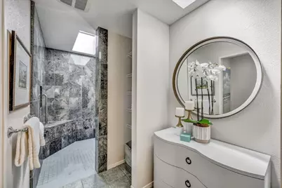 15 Los Altos Sq 15, Los Altos, CA 94022 - Photo 17