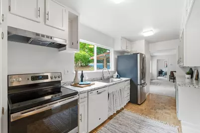 2701 Rio Lindo Ave, Healdsburg, CA 95448 - Photo 9