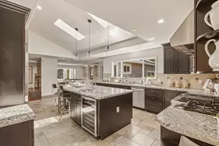 12882 Viscaino Rd, Los Altos Hills, CA 94022 - Photo 11
