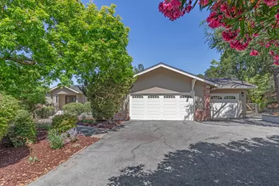 12882 Viscaino Rd, Los Altos Hills, CA 94022 - Photo 3