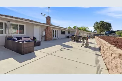 10740 New Ave, Gilroy, CA 95020 - Photo 33