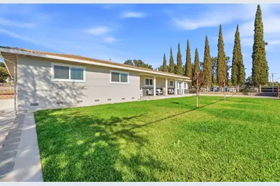 10740 New Ave, Gilroy, CA 95020 - Photo 7