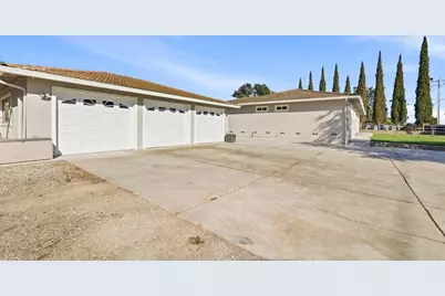 10740 New Ave, Gilroy, CA 95020 - Photo 39