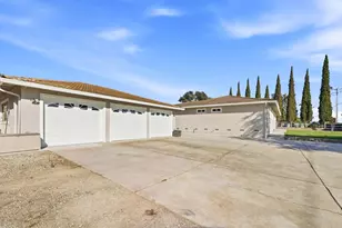 10740 New Ave, Gilroy, CA 95020 - Photo 39