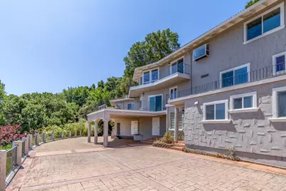10955 Stonebrook Dr, Los Altos, CA 94024 - Photo 3