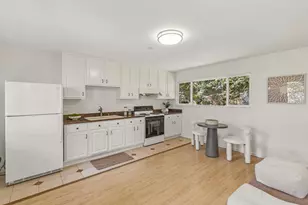 10955 Stonebrook Dr, Los Altos, CA 94024 - Photo 41