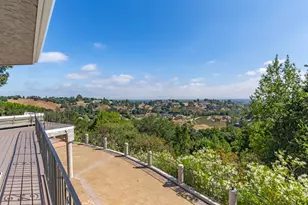 10955 Stonebrook Dr, Los Altos, CA 94024 - Photo 7