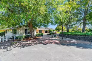 31 S Circle Dr, Santa Cruz, CA 95060 - Photo 11