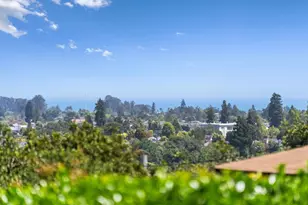 31 S Circle Dr, Santa Cruz, CA 95060 - Photo 7