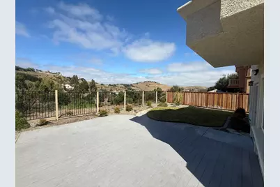 27339 Bavella Way, Salinas, CA 93908 - Photo 33