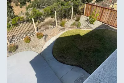 27339 Bavella Way, Salinas, CA 93908 - Photo 23