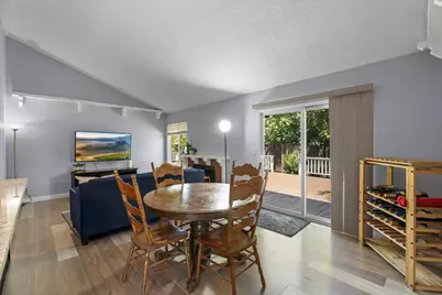 4584 Thousand Oaks Dr, San Jose, CA 95136 - Photo 9