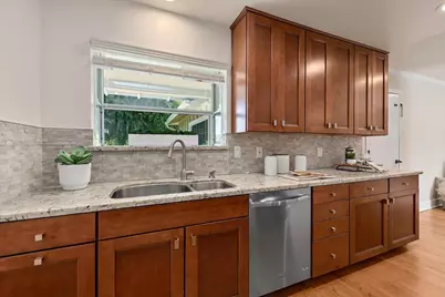 3388 Picadilly Dr, San Jose, CA 95118 - Photo 9