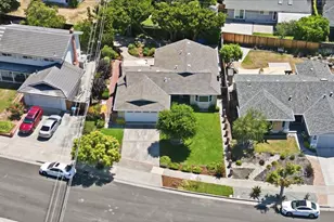 3388 Picadilly Dr, San Jose, CA 95118 - Photo 31