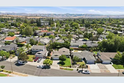 3388 Picadilly Dr, San Jose, CA 95118 - Photo 33