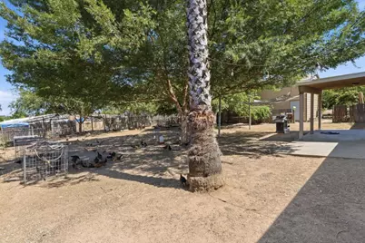 20105 Olympia Rd, Madera, CA 93638 - Photo 13