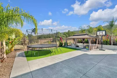 7040 Vintner Ct, Gilroy, CA 95020 - Photo 27