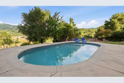 18300 Lakeview Ct, Los Gatos, CA 95033 - Photo 59