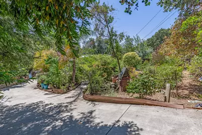 1615 Edgewood Rd, Redwood City, CA 94062 - Photo 19