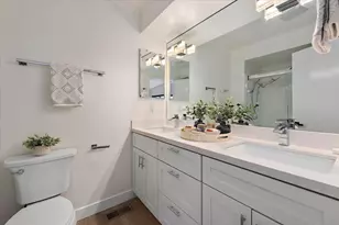 19908 Vineyard Ln, Saratoga, CA 95070 - Photo 17