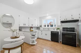2229 Howard Ave, San Carlos, CA 94070 - Photo 13